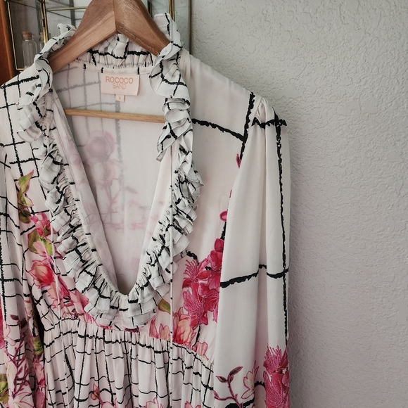 Rococo Sand 100% Silk Embroidered Floral Mini Dress - Picture 3 of 9